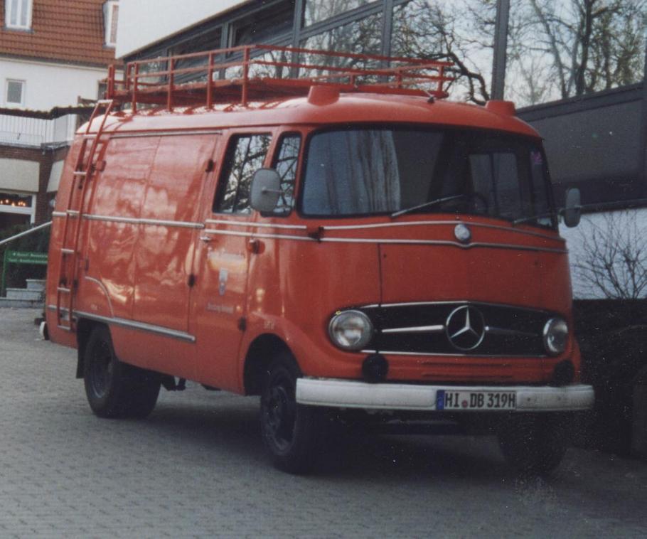 Feuerwehrwagen  auf MB L 408  von 1967